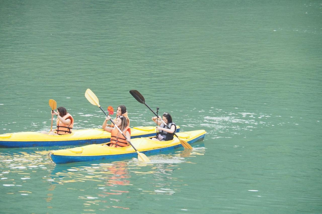 Sunlight Cruise Otel Ha Long Dış mekan fotoğraf